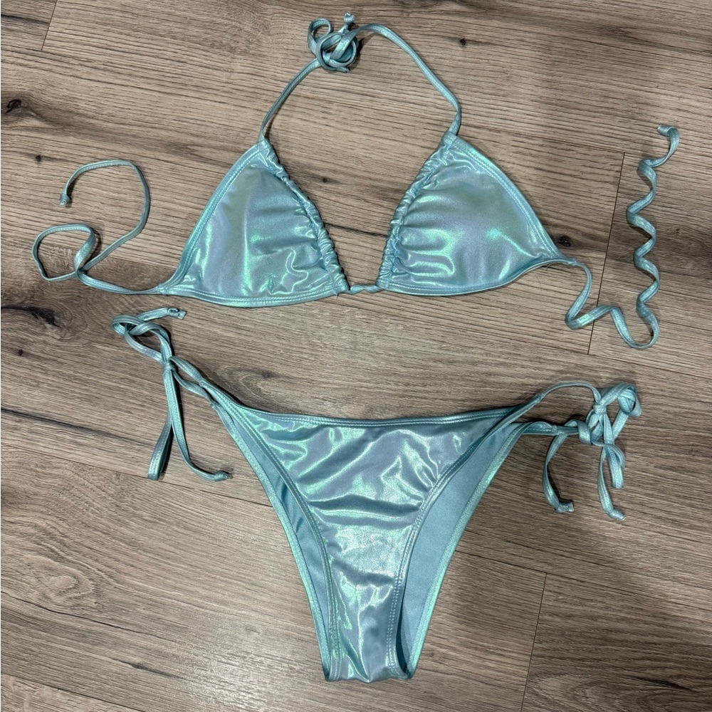 SHEIN Iridescent Light Blue Bikini